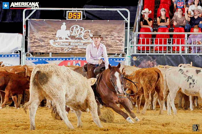 Rosana Bembom auf „Smoking Spook“ © 8 Photo Agency